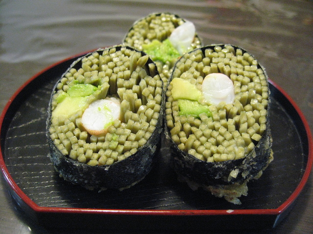 エビとアボガドの茶蕎麦ロール天のレシピ